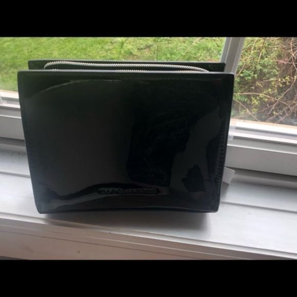 Marc Jacobs Black Shiny Evening Bag Clutch NWT - Picture 5 of 5